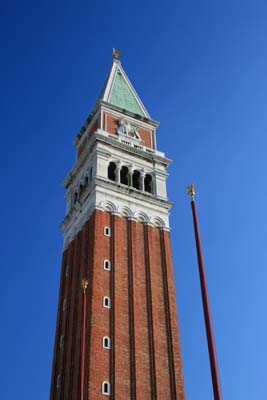 01_4402_campanile