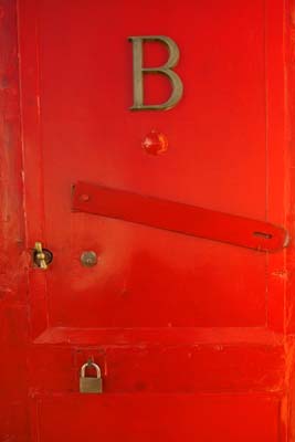 07_1820_red_b